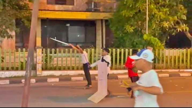 kekacauan-bentrok-di-baubau