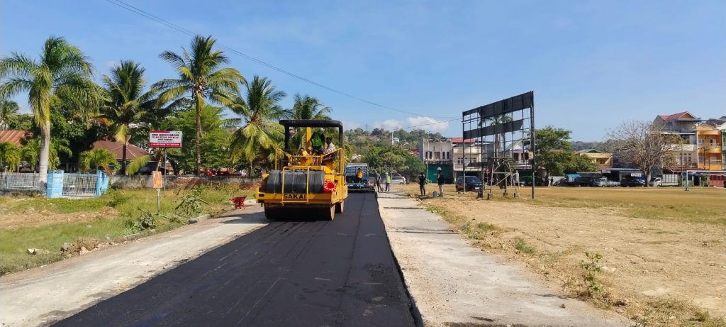 pengaspalan lembah hijau